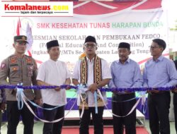 Bupati Lampung Tengah dr.H. Ardito Wijaya, M.K.M. Meresmikan SMK Kesehatan Tunas Harapan Bunda, Bandar Jaya Timur, Terbanggi Besar.
