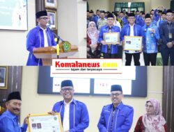 Bupati Ardito Wijaya Bersama Kepala Kantor Kementerian Agama (Kemenag) Lampung Tengah, Maryan Hasan, Secara Resmi Melaunching Aplikasi Sistem Digitalisasi Arsip Nikah Lampung Tengah (SIDIAGANTENG).