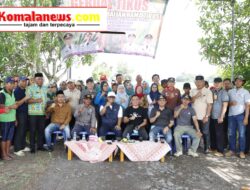 Bupati Lampung Tengah, dr. H. Ardito Wijaya, M.K.M Hadir Sekaligus Memimpin Langsung Pelaksanaan Gerdal Tikus Di Areal Persawahan Kampung Pujo Basuki, Kecamatan Trimurjo.