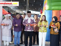 Pelaksana Tugas (Plt) Bupati Lampung Tengah, I Komang Koheri, S.E., M.Sos., Secara Resmi Membuka Kegiatan UMKM Saturday Sunday Nite Market.