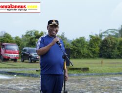 Plt Bupati I Komang Koheri, S.E., M.Sos., Jadi Pembina Apel Sekaligus Senam Bersama Pemerintah Kabupaten Lampung Tengah, Bertempat di Lapangan Merdeka Gunung Sugih.