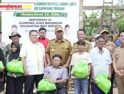 Plt Bupati I Komang Koheri, S.E., M.Sos., Bersama Ketua Baznas Lamteng Lakukan Peletakan Batu Pertama Pembangunan Program Bedah Rumah Baznas Bertempat Kampung Sukobinangun Kecamatan Way Seputih.