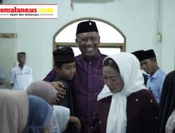 Plt Bupati I Komang Koheri, S.E., M.Sos., Bersama Plt. Ketua TP PKK Lampung Tengah, Ni Ketut Dewi Nadi Komang Koheri, S.T., M.Sos., Laksanakan Safari Ramadhan 1447 H/2026 M di Kecamatan Terusan Nunyai.