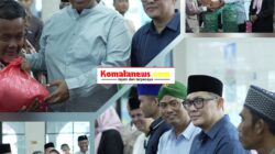 Plt Bupati I Komang Koheri, S.E., M.Sos., Bersama Plt. Ketua TP PKK Lampung Tengah, Ni Ketut Dewi Nadi Komang Koheri, S.T., M.Sos., Hadiri Safari Ramadan Bertempat di Masjid Umul Quro Kecamatan Trimurjo.