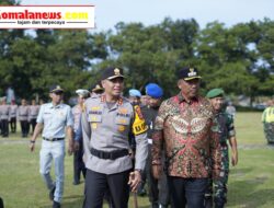 Plt Bupati I Komang Koheri, S.E., M.Sos., Bersama Kapolres Lamteng AKBP Charles Pandapotan Tampubolon, S.I.K., S.H., M.H., Beserta Sejumlah Stakeholder Tinjau Apel Gelar Pasukan Operasi Kepolisian Terpusat Ketupat 2026.