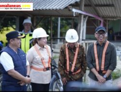 Plt Bupati I Komang Koheri Bersama Anggota DPRD Provinsi Lampung Ni Ketut Dewi Nadi Dampingi Gubernur Lampung Rahmat Mirzani Djausal Dalam Kunker ke Lamteng Tinjau Groundbreaking Pembangunan Rigid Beton Ruas Jalan Bangun Rejo–Kalirejo.