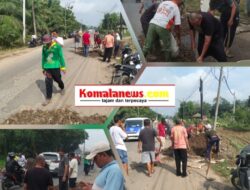 Warga Gunung Sugih Gotong Royong Timbun Jalanan Berlubang, Cegah Korban Laka Lantas Bertambah.