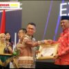 Plt Bupati I Komang Koheri Terima Penghargaan Sebagai “The Most Adaptive Regional Program For Equitable Educational Access” Dalam Acara Lampung Post Executive Forum II Tahun 2026.