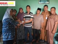 Ketua BAZNAS Lamteng Dra. Hj. Nurhayati Sambagi Keluarga Anggie Maulia Putra Sekaligus Menyalurkan Bantuan Kemanusiaan Untuk PMI Bermasalah di Kamboja.