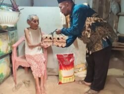 Wakil Ketua IV BAZNAS Lamteng Salurkan Bantuan Sembako untuk Fakir Miskin di Kecamatan Bumi Ratu Nuban.